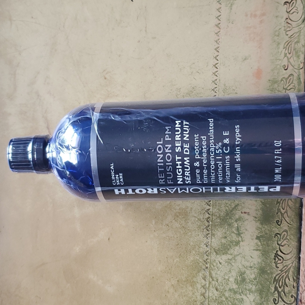 Sealed Peter Thomas Roth Mega Size Retinol Fusion PM Night Serum